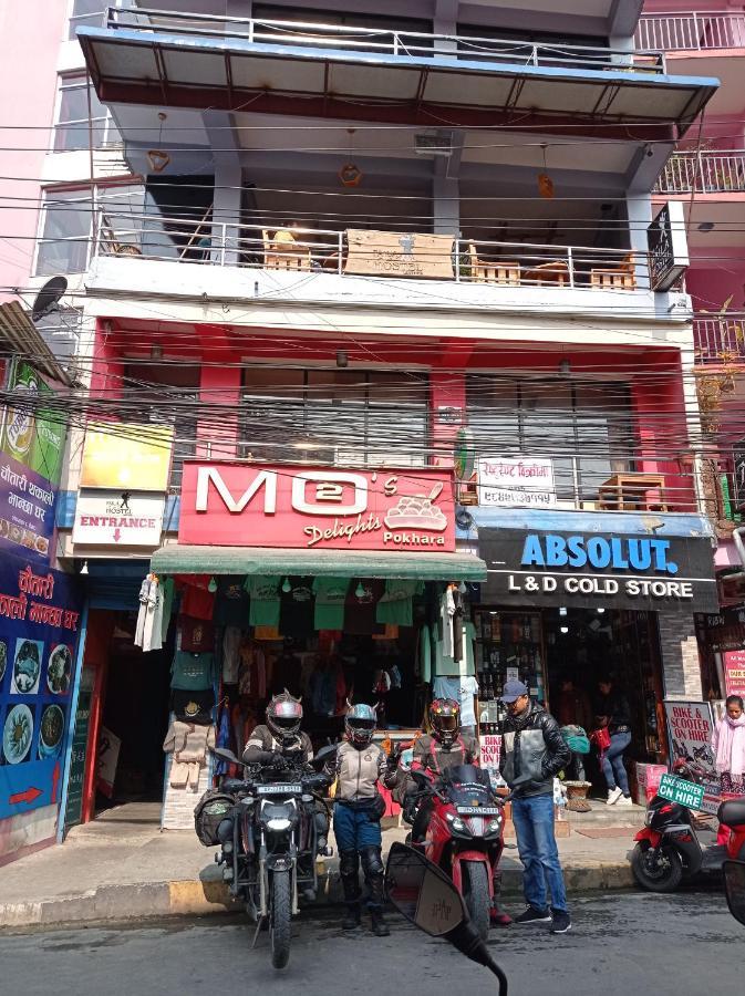 Paila Hostel Lakeside Pokhara Exterior photo